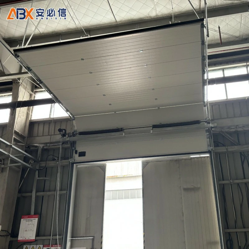 长春铝板滑升门